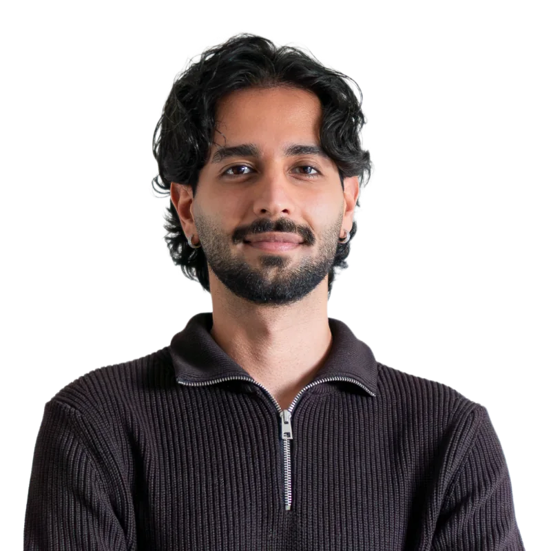 Portrait of Ash Heidari